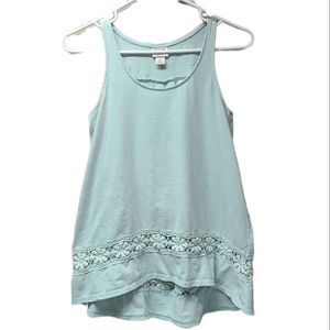 Mossimo womens tank top with floral cutout around bottom s/p